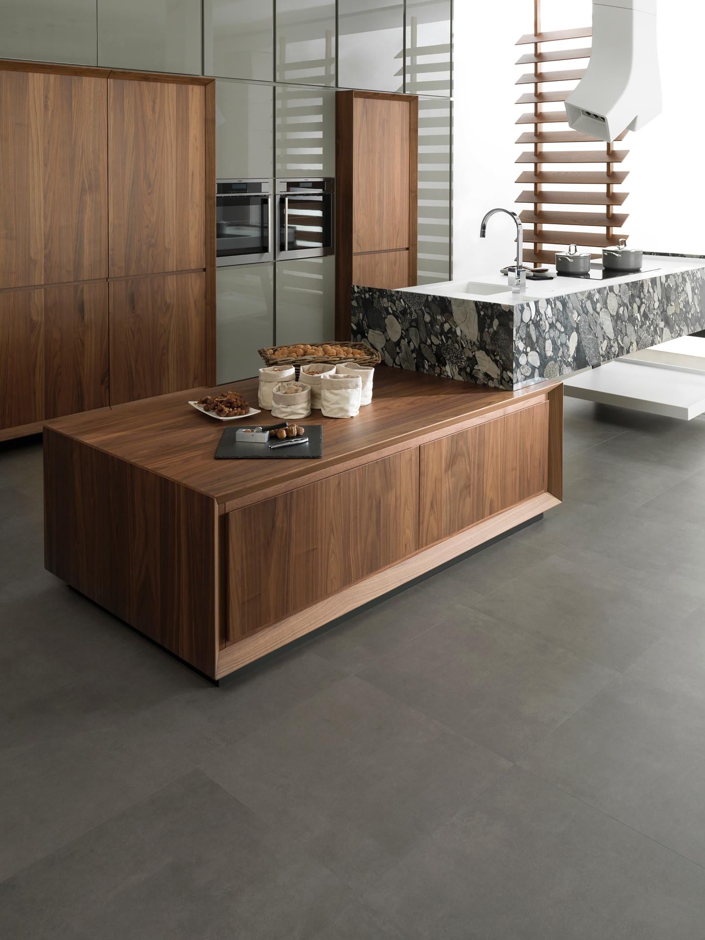 Porcelanosa - Morse Coal